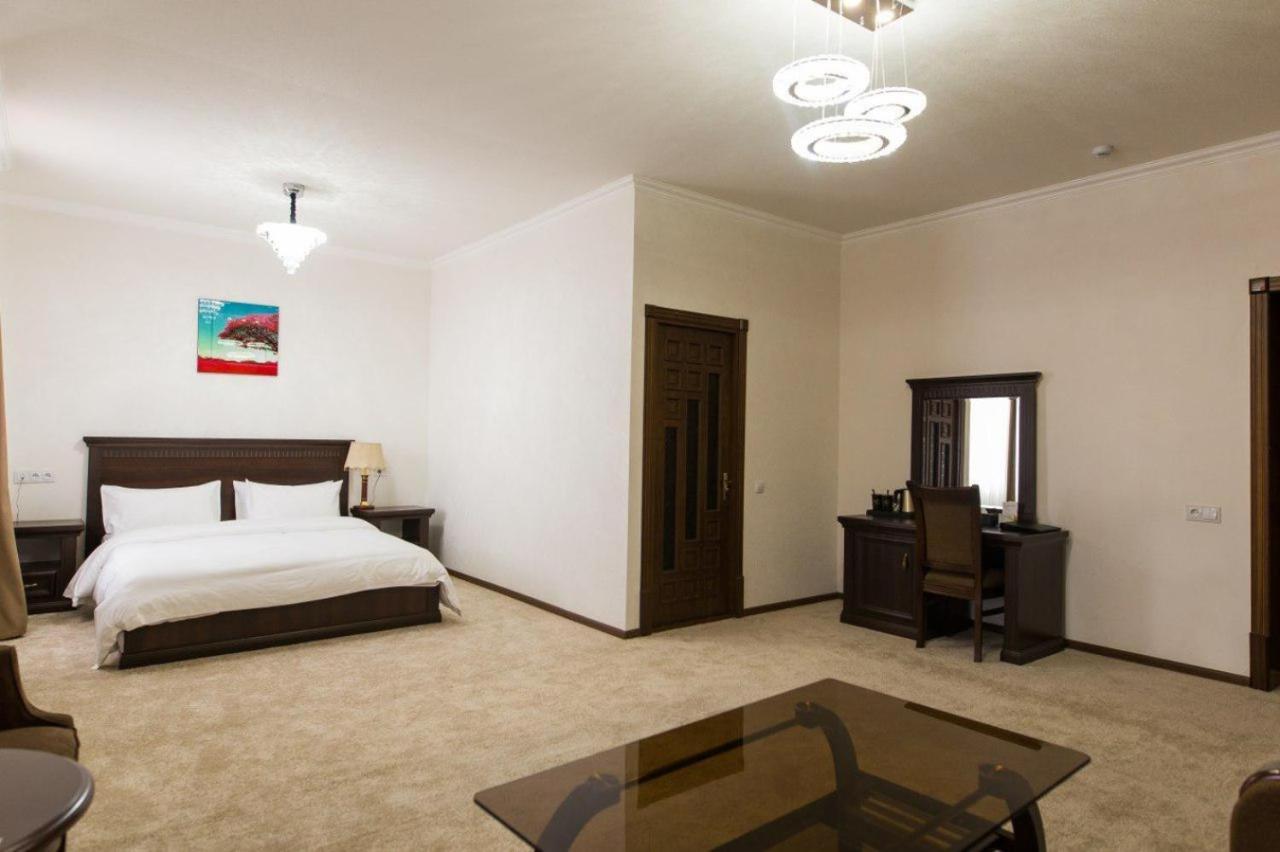 Alexander Hotel Samarkand Exterior foto